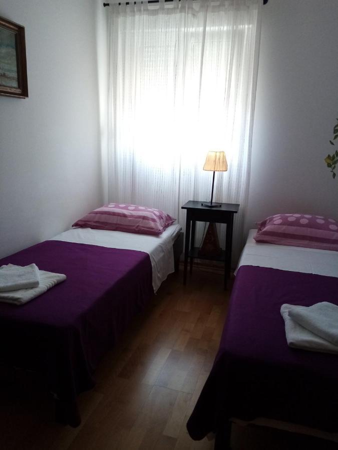 Apartman Mikola With Sea View Trogir Extérieur photo