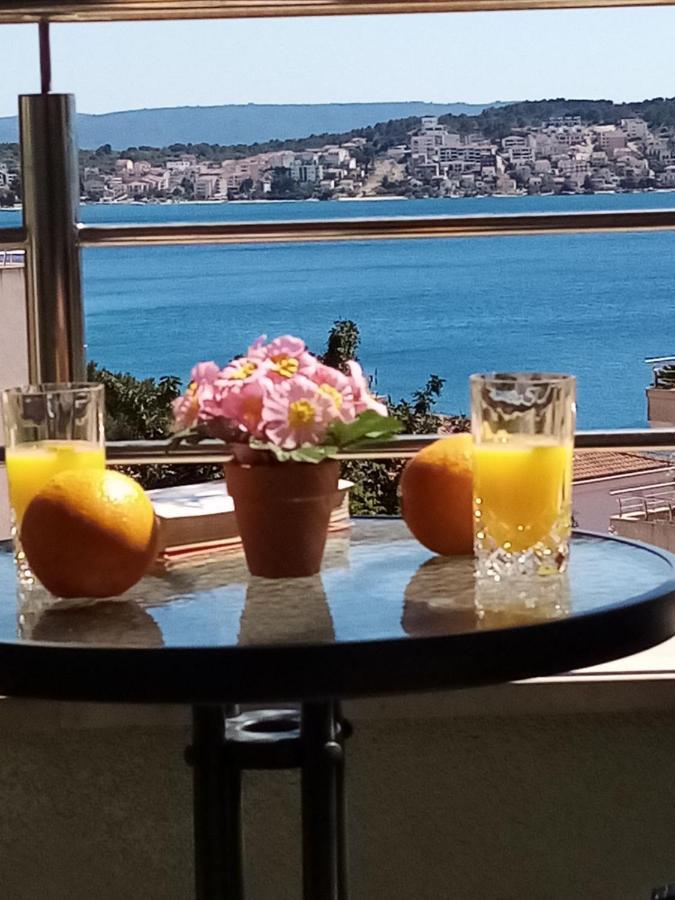Apartman Mikola With Sea View Trogir Extérieur photo